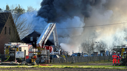 Scheunenbrand in Steinhagen: Scheune komplett abgebrannt