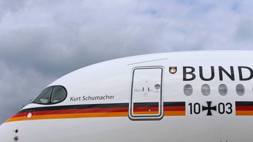 Teure Flugbereitschaft: Von Vielfliegern und Leerflügen