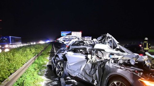 Sperrung nach Unfällen: Autofahrer standen ganze Nacht auf A2