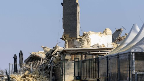 Aussichtsturm im niederländischen Valkenburg eingestürzt