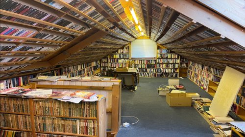 Spektakuläres Bücherhaus in Mettingen