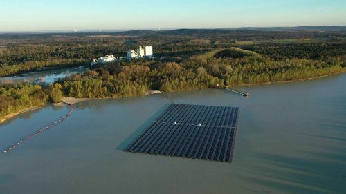 Schwimmender Solarpark auf Halterner Silbersee eröffnet