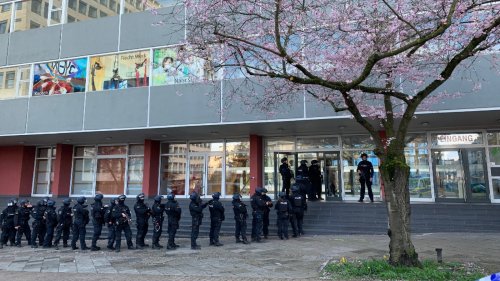 Nach Drohanruf: Polizeieinsatz an Aachener Viktoriaschule beendet