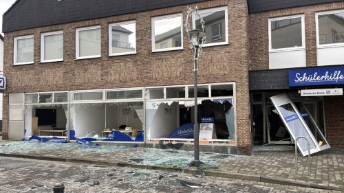 Geldautomat in Bielefeld gesprengt: Täter flüchtig