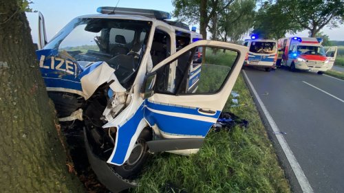 Polizeiwagen verunglückt in Dorsten – drei Schwerverletzte