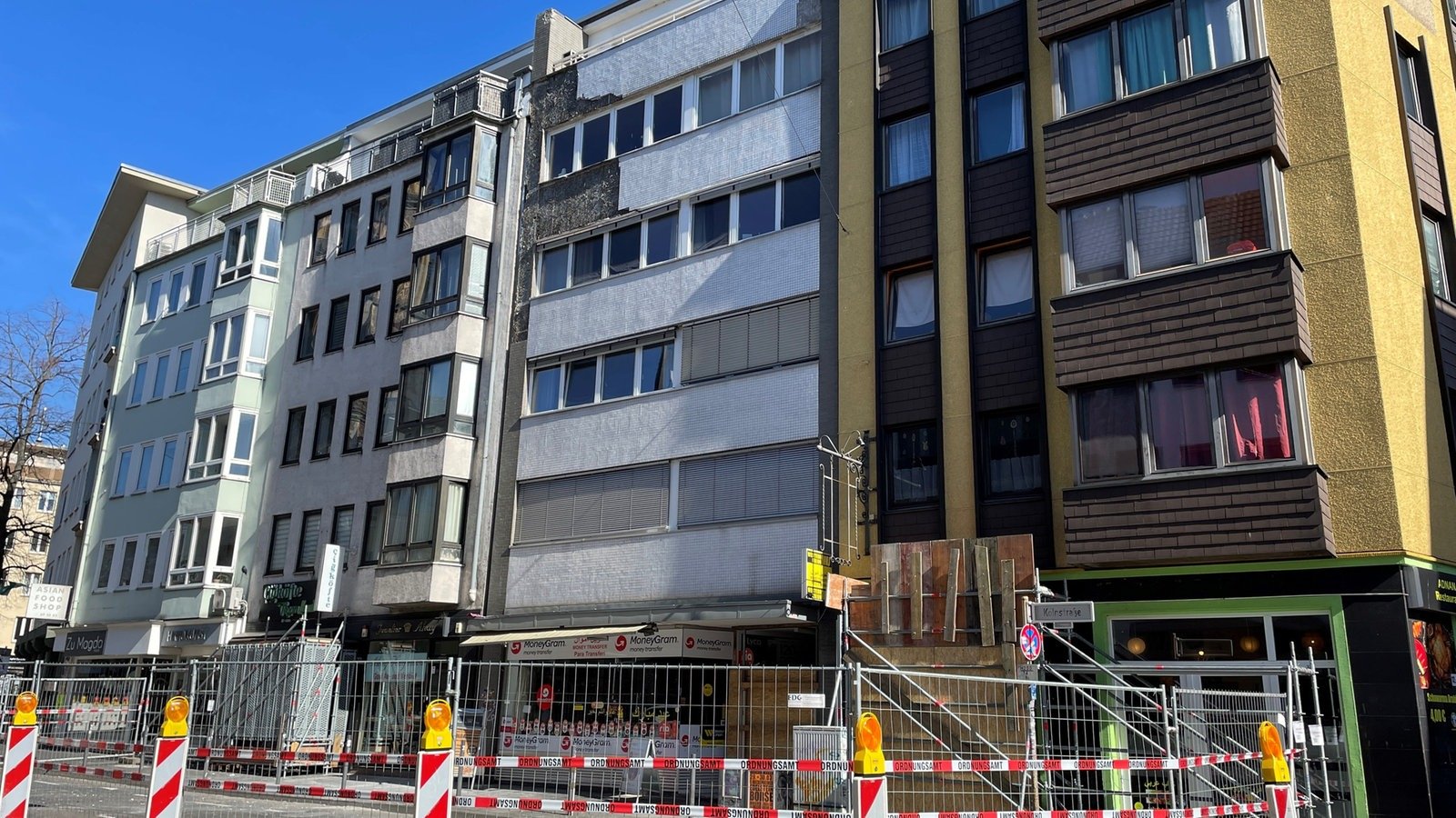 Abgestürzte Fassadenteile in Bonn: Ermittlungen gegen Hauseigentümer