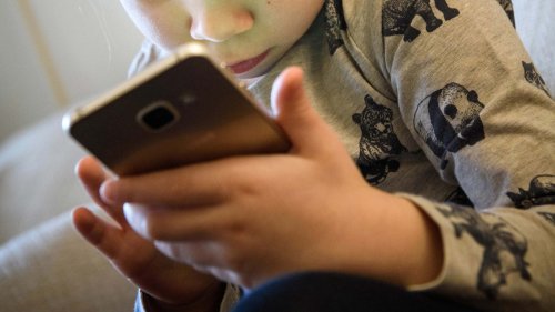 Soziale Medien an Solinger Schulen - Für Fünftklässler verboten!
