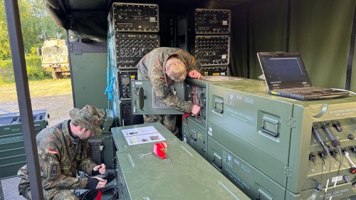Bundeswehr-Übung im Rheinland für IT-Versorgung im Gefecht