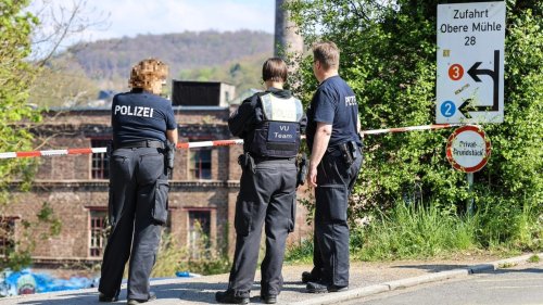 Ältere Frau in Iserlohn tot aufgefunden: Hinweise auf Verkehrsunfall