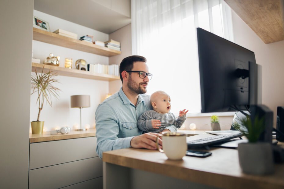 14 Best Side Hustles For Stay-At-Home Parents