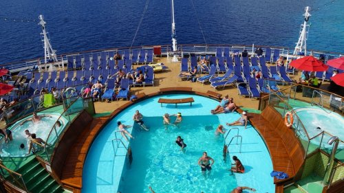 Solo at Sea: How the Cruise Industry Is Adapting to the Surge in Solo Travelers