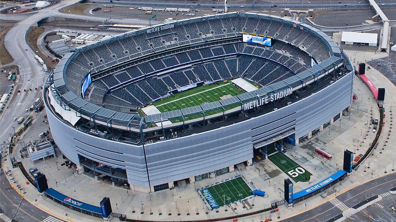 Super Bowl Spectacles: The Best and Worst Venues Among 27 Host Stadiums