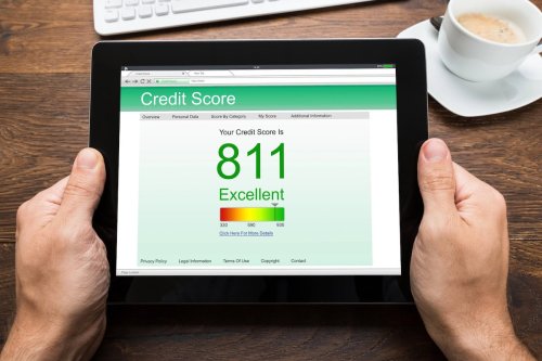 7 Unexpected Perks of a High Credit Score in Retirement