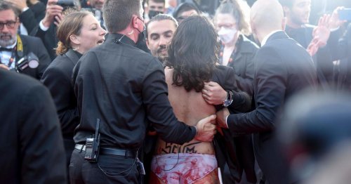 Stop Raping Us: Nacktprotest bei den Filmfestspielen in Cannes