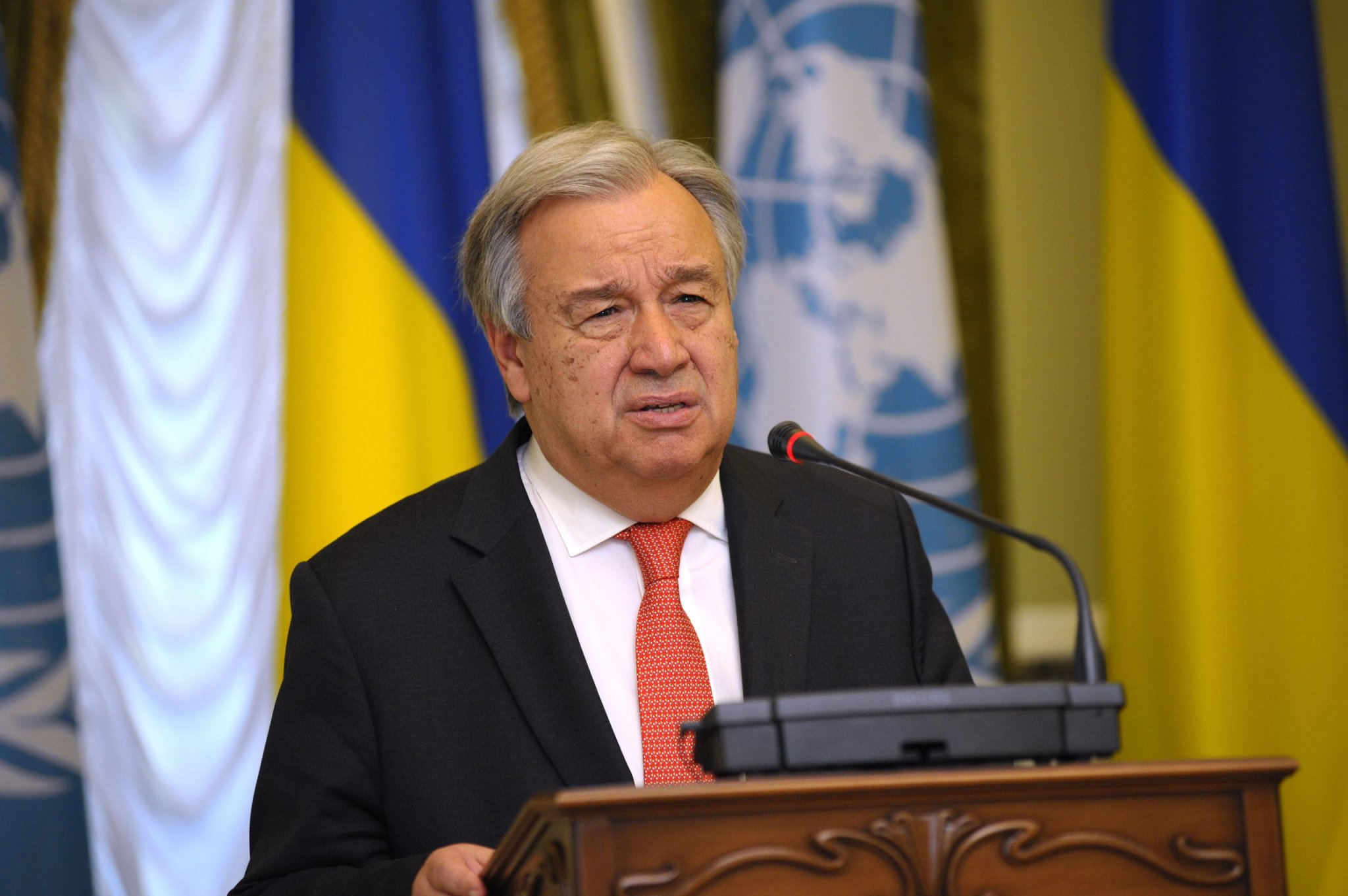 António Guterres : « Nous sommes sur une autoroute vers l’enfer climatique, avec le pied toujours sur l’accélérateur »