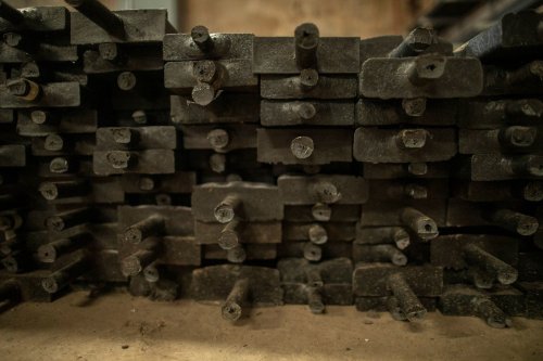 A Filipino company is turning plastic waste into building materials