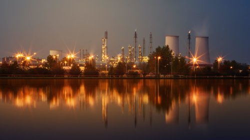 Industrial clusters using green hydrogen can drive clean energy transition in Europe and China