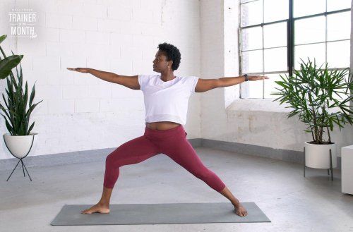 This 7-Minute Beginner Yoga Flow Is More Energizing Than a Cup of Matcha