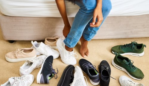 The American Podiatric Medical Association Gives *These* 7 Sneakers Its Ultimate Seal of Approval