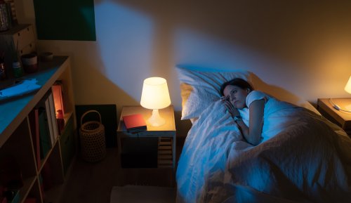 You Can Basically Trick Your Mind Into Falling Asleep With These 3 Expert-Approved Techniques