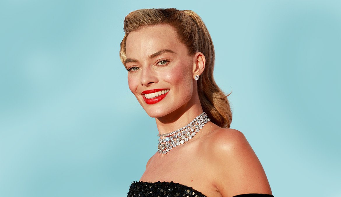 The Gentle, Exfoliating Face Wash Margot Robbie Uses Twice Every Day Is 20% Off—But Not for Long