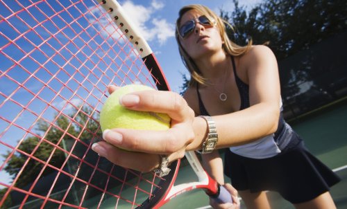 The 12 Best Sunglasses That Reduce Glare and Protect Your Eyes While You Play Tennis