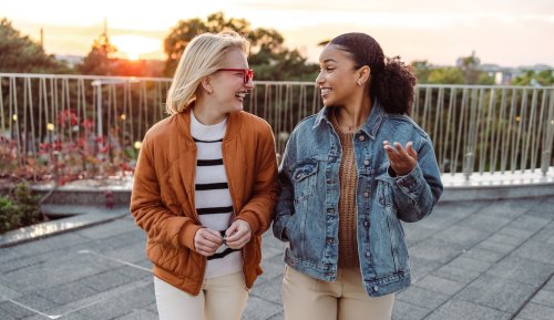 Are You the ‘Asker’ or the ‘Guesser’ in Your Relationships? Here’s How To Tell—And Why It Matters