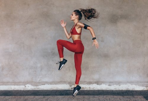 This Super-Intense Plyometric Move Combines the Two Hardest Glutes Exercises Into One Killer Butt Workout