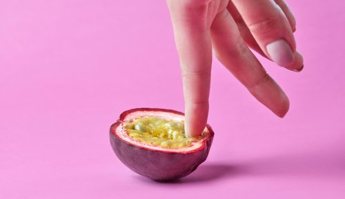 Your Expert-Backed Guide To Fingering Yourself For Stronger Orgasms