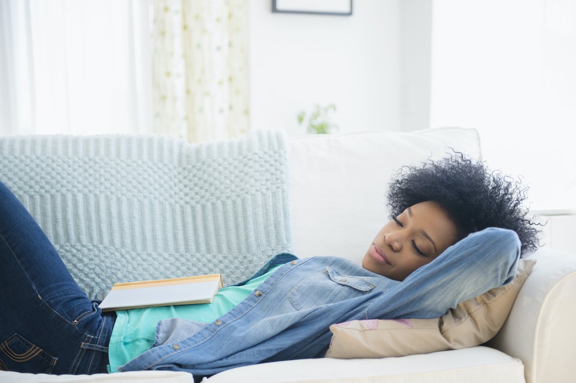 Here’s How Long Your Nap Needs To Be in Order To Ease Symptoms of Sleep Deprivation