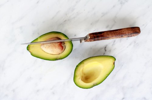 How to Keep Your Beloved Avocados Ripe for *Months*