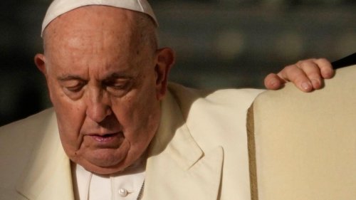 Papst Franziskus sagt Reise nach Dubai aus gesundheitlichen Gründen ab