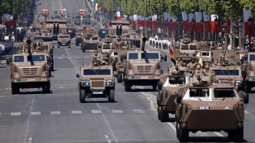 Frankreichs Armee, am Ende nur „eine Bonsai-Version der amerikanischen“