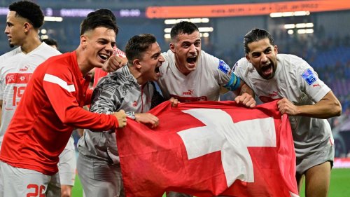 Schweiz stürmt mit begeisterndem Sieg ins WM-Achtelfinale