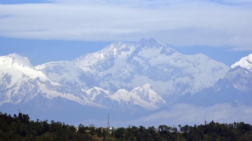 Erfolgreicher deutscher Bergsteiger tot im Himalaya gefunden