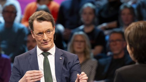 „Es ist eine andere Positionierung als man vorher gesagt hat“, gesteht Wüst