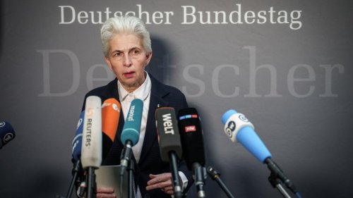 „Uninformiert“, „unprofessionell“, „unhöflich“ – Strack-Zimmermann attackiert Merz