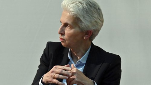 „Wir sind ja gar nicht mehr im Frieden, wir sind auch nicht im Krieg“