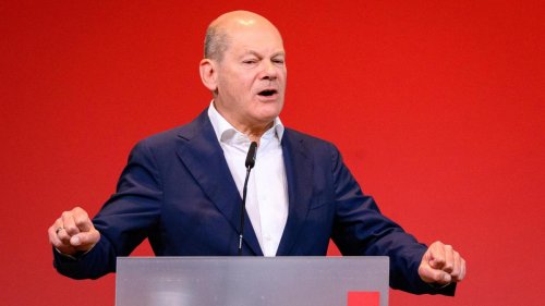 Scholz erklärt bei Heimspiel in Hamburg, woran man die SPD in der Regierung erkennt
