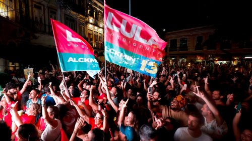Lula bei Präsidentenwahl knapp vor Bolsonaro – Stichwahl nötig
