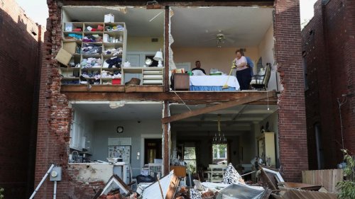 „So etwas habe ich noch nie erlebt“ – 21 Tote bei Stürmen in den USA