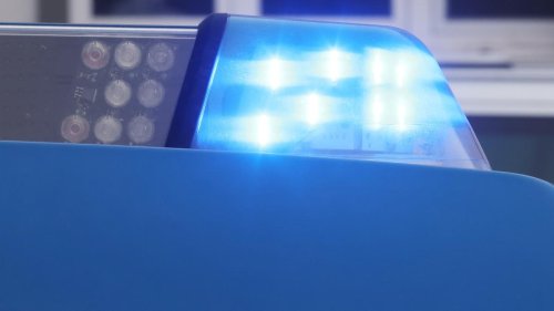 Rassismus-Eklat in Sachsen – Unbekannte setzen schwarz angemalte Babypuppe auf „elektrischen Stuhl“