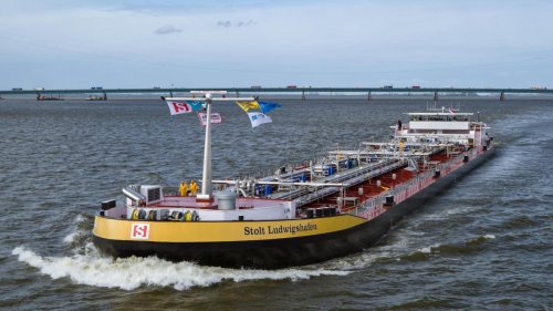 Mit diesem High-Tech-Flaggschiff sagt BASF dem Rhein-Niedrigwasser den Kampf an
