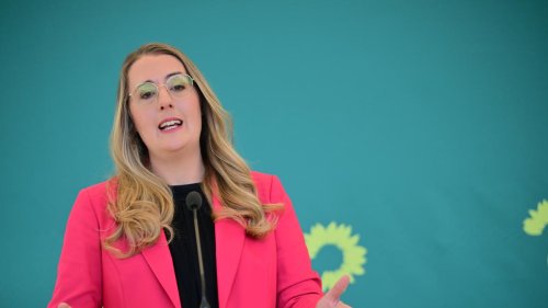 „Ich erwarte eine Erklärung, ob Merz als erste Amtshandlung ernsthaft einen Rechtsbruch plant“
