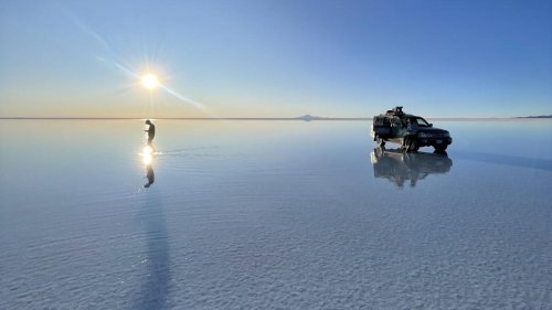 Ein Picknick in der größten Salzwüste der Welt