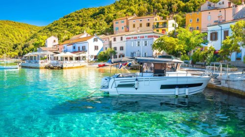 Auf Kroatiens Inseln den Sommer verlängern