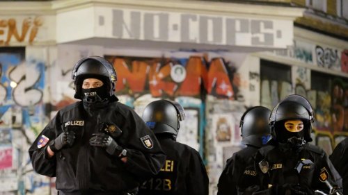 Razzia gegen Linksextremisten in Leipzig – Polizei durchsucht Objekte