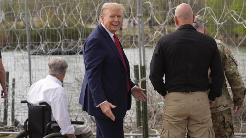 „Sie mögen Trump“, ruft der Ex-Präsident am Grenzzaun zu Mexiko