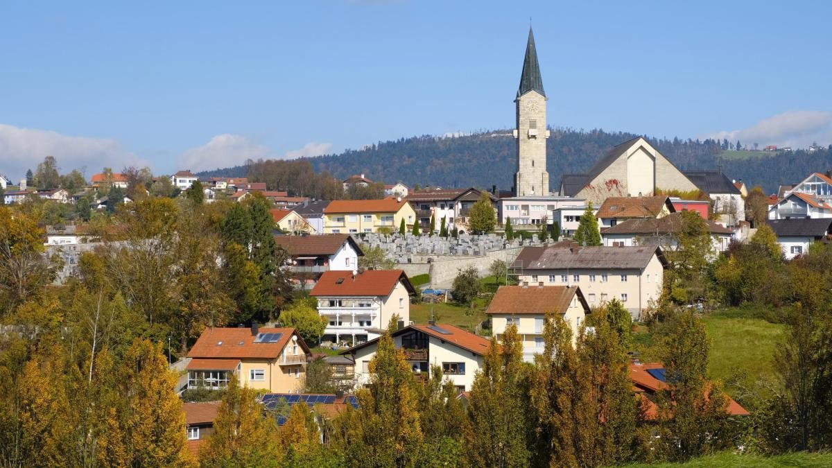 Pfarrer soll Jugendliche zu „exzessivem Trinken von Alkohol“ verleitet haben – Wut in der Gemeinde