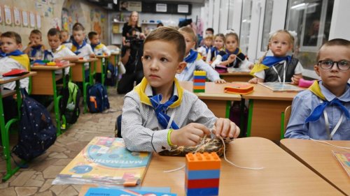 Ukraine baut erste unterirdische Schule in Charkiw